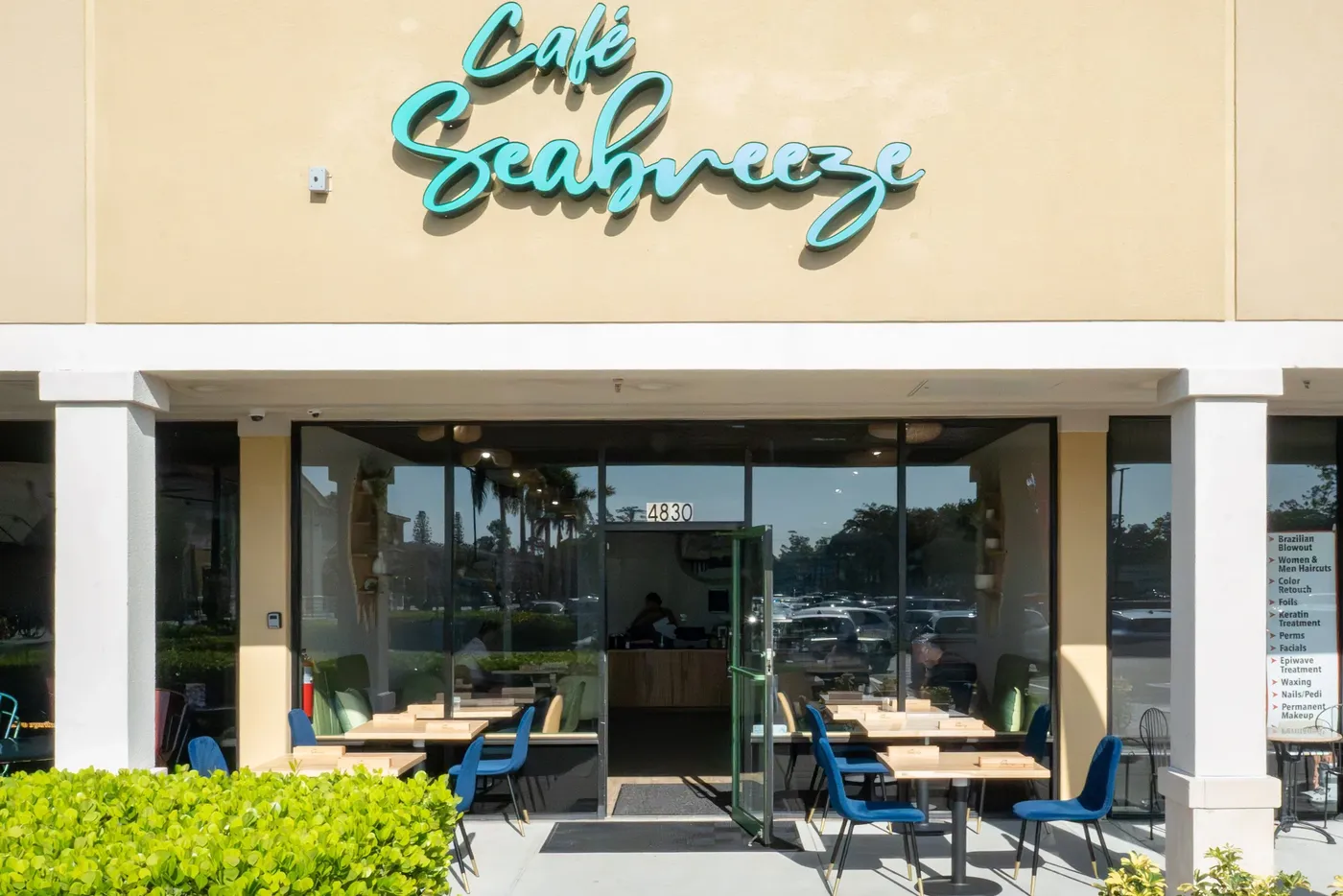 Cafe Seabreeze storefront on Davis Blvd